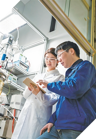 高效液相色谱室